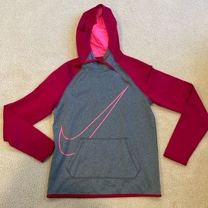 Nike Women’s sweatshirt